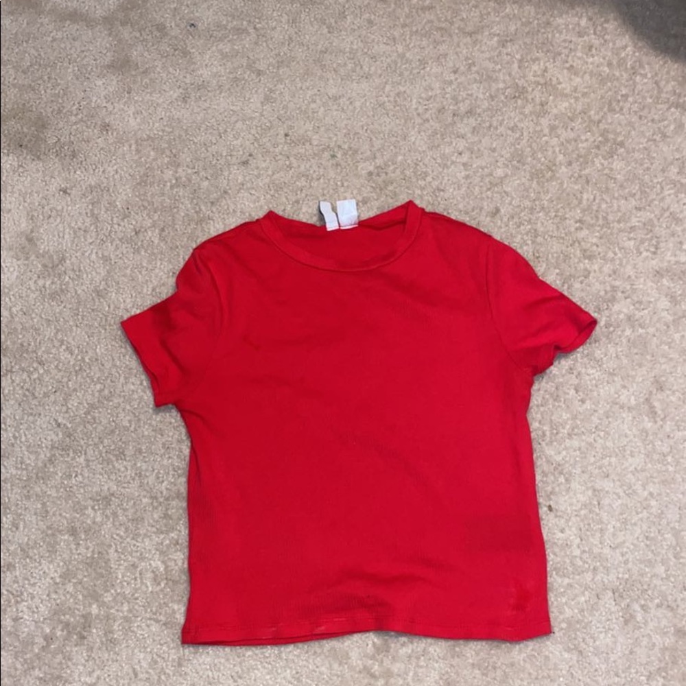 cropped t shirt